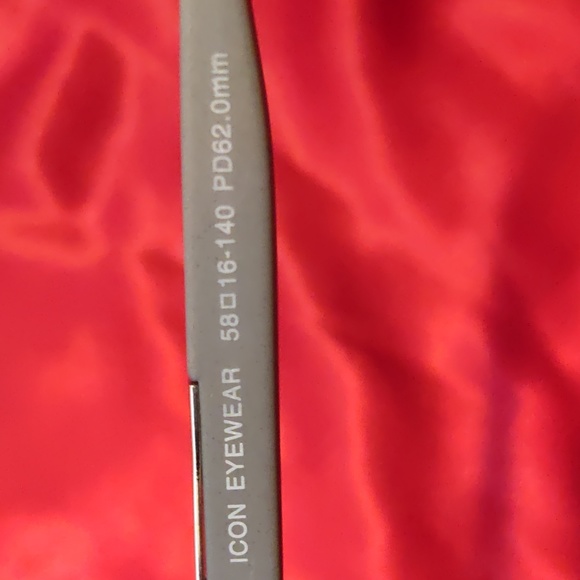 ICON - Picture 4 of 6